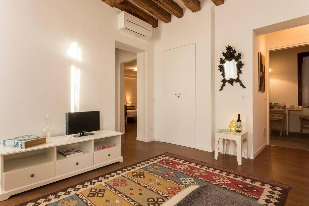 L'Altalena Di Francesca Apartman Velence Kültér fotó